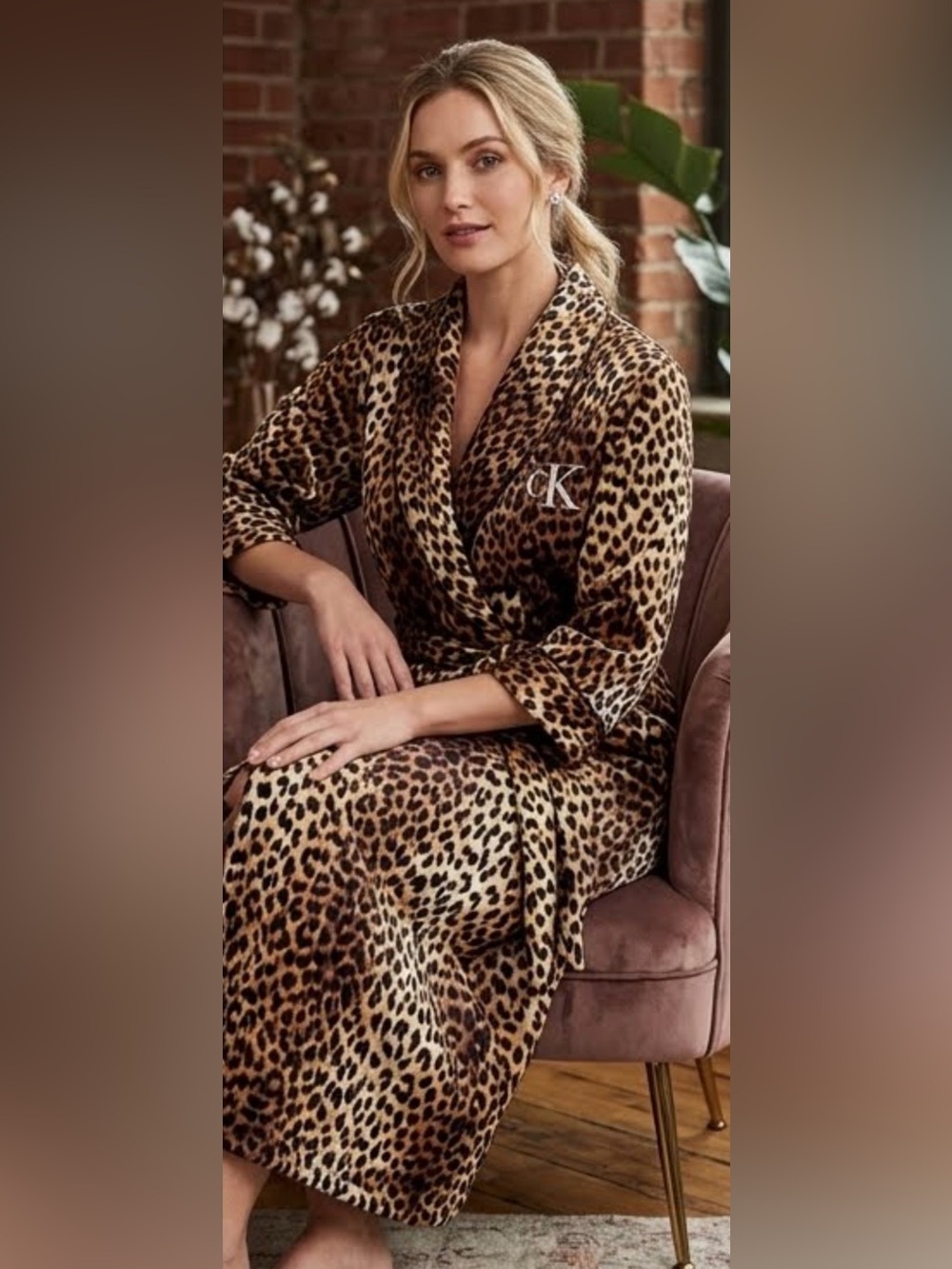 Y2K 90s CALVIN KLEIN JEANS Victory Collection Robe Animal Print Quilted Sz M